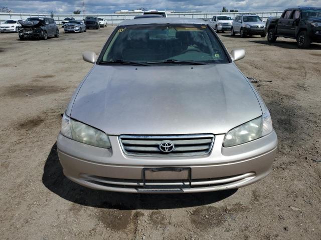 4T1BG22K61U849604 - 2001 TOYOTA CAMRY CE TAN photo 5