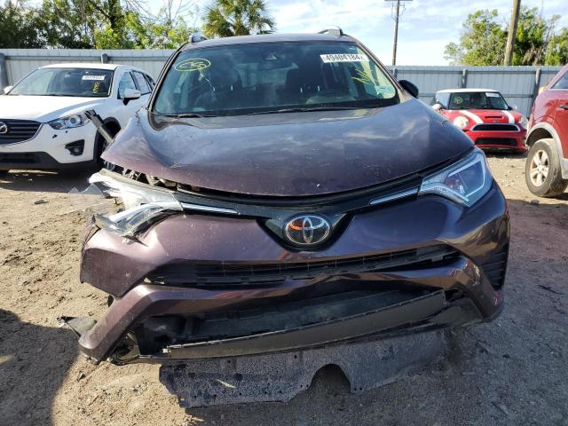 2T3ZFREV9JW433974 - 2018 TOYOTA RAV4 LE MAROON photo 5