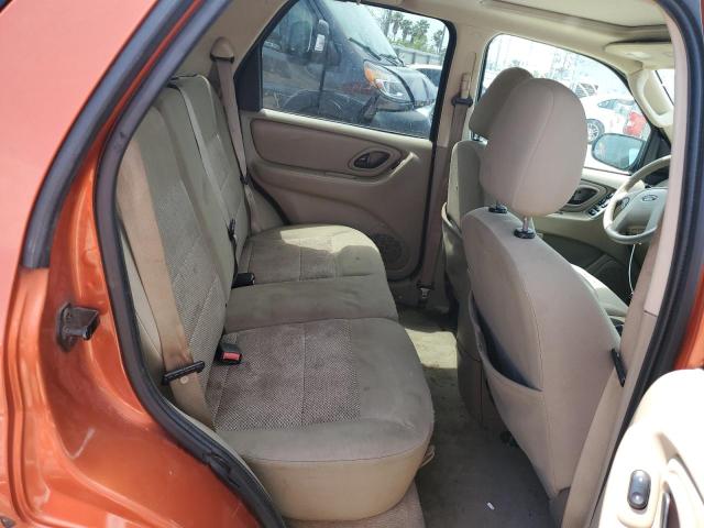 1FMYU93157KA65565 - 2007 FORD ESCAPE XLT ORANGE photo 11