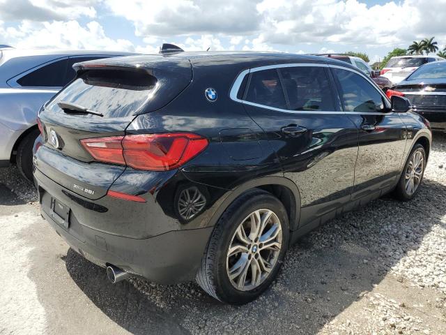 WBXYJ5C3XJEF69841 - 2018 BMW X2 XDRIVE28I BLACK photo 3