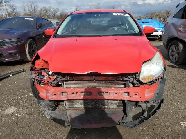 1FAHP3K24CL123484 - 2012 FORD FOCUS SE RED photo 5