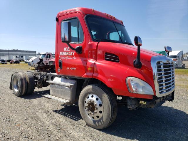 3AKBGADV7HSHN1753 - 2017 FREIGHTLINER CASCADIA 1 RED photo 1