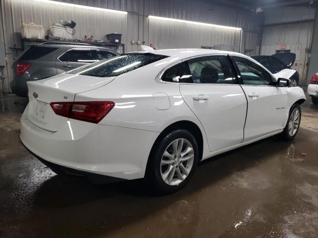 1G1ZD5ST5JF276696 - 2018 CHEVROLET MALIBU LT WHITE photo 3