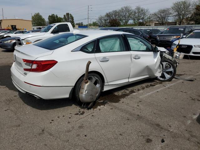 1HGCV2F99KA005194 - 2019 HONDA ACCORD TOURING WHITE photo 3