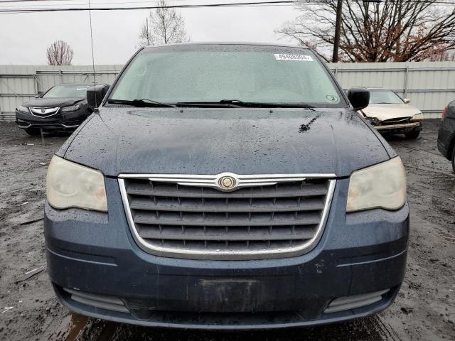 2A8HR44H28R628250 - 2008 CHRYSLER TOWN & COU LX BLUE photo 5