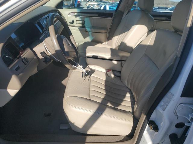 1LNHM81W74Y670799 - 2004 LINCOLN TOWN CAR EXECUTIVE Սպիտակ լուսանկար 7