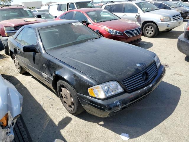 WDBFA63F4TF136240 - 1996 MERCEDES-BENZ SL 320 BLACK photo 4