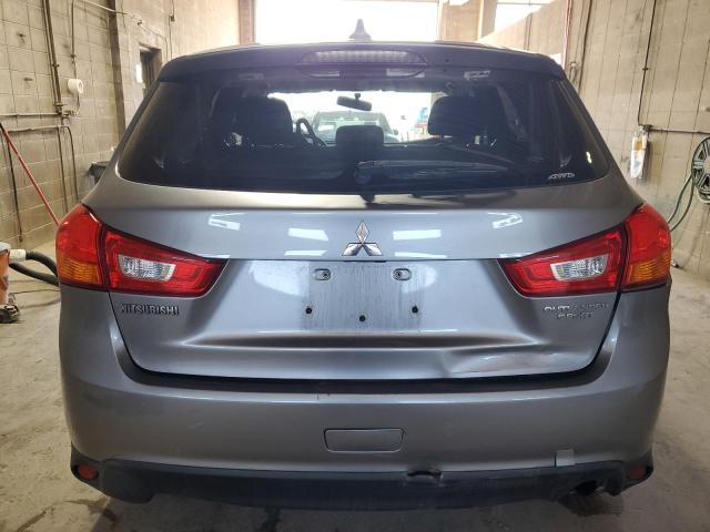 JA4AR3AU2HZ014142 - 2017 MITSUBISHI OUTLANDER ES GRAY photo 6