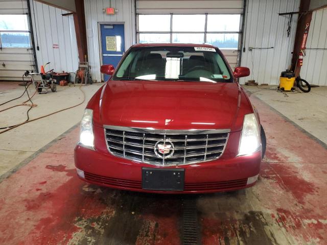 1G6KD57Y49U150420 - 2009 CADILLAC DTS RED photo 5