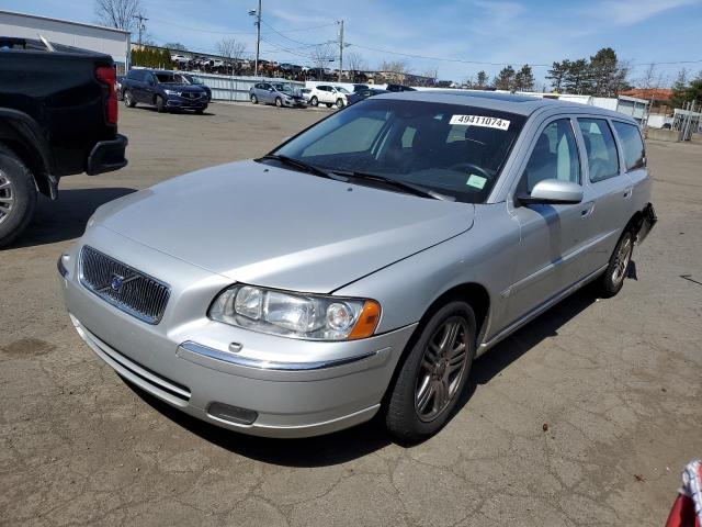 2006 VOLVO V70 2.5T, 