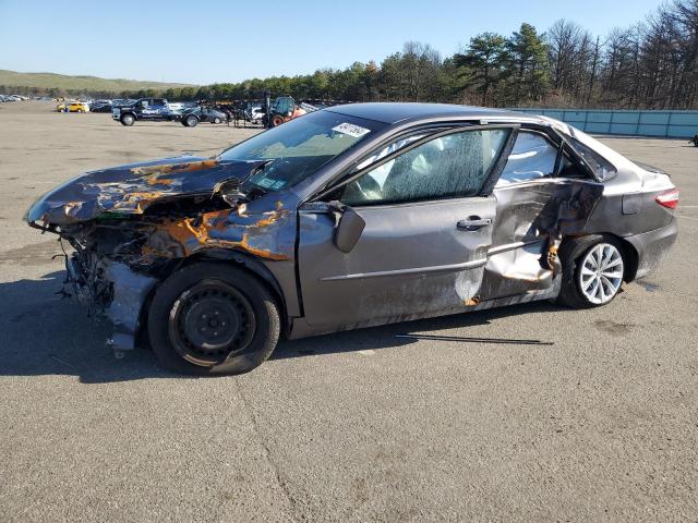 2016 TOYOTA CAMRY LE, 