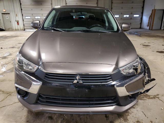 JA4AR3AU5HZ069832 - 2017 MITSUBISHI OUTLANDER ES BROWN photo 5