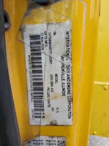 1HTMMAAM17H382681 - 2007 INTERNATIONAL 4000 4300 YELLOW photo 13