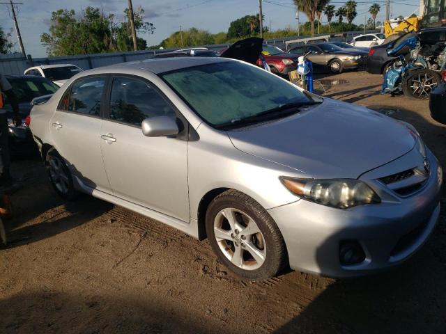 5YFBU4EE9DP212481 - 2013 TOYOTA COROLLA BASE SILVER photo 4