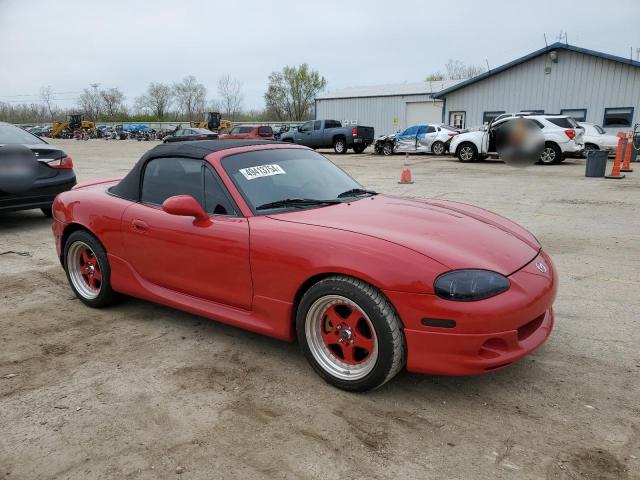 JM1NB353230308828 - 2003 MAZDA MX-5 MIATA BASE RED photo 4