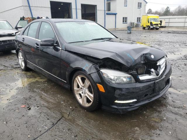 WDDGF8BB3BR163580 - 2011 MERCEDES-BENZ C 300 4MATIC BLACK photo 4