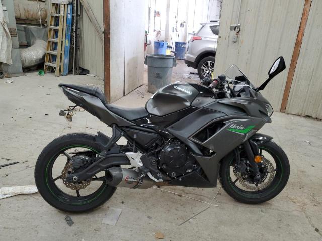 ML5EXER12RDAB3292 - 2024 KAWASAKI EX650 R GRAY photo 1