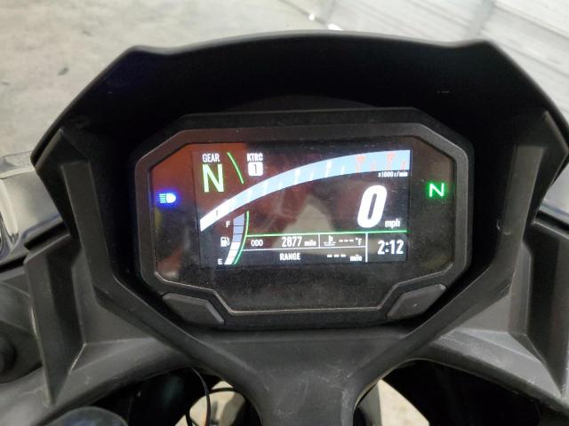 ML5EXER12RDAB3292 - 2024 KAWASAKI EX650 R GRAY photo 7