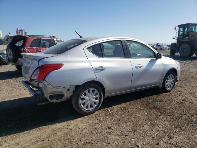 3N1CN7AP7HL823836 - 2017 NISSAN VERSA S SILVER photo 3