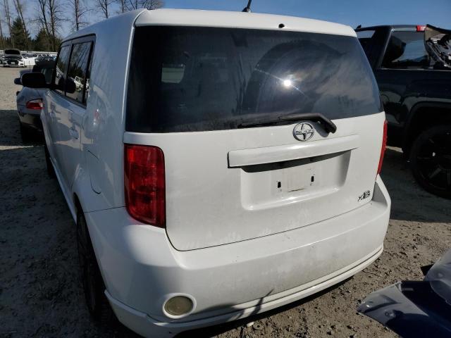 JTLKE50E981004156 - 2008 TOYOTA SCION XB WHITE photo 6