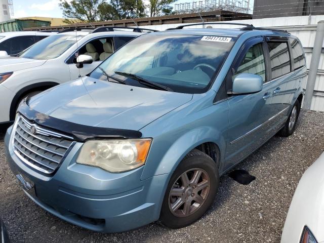 2A4RR5D12AR369702 - 2010 CHRYSLER TOWN & COU TOURING TURQUOISE photo 1