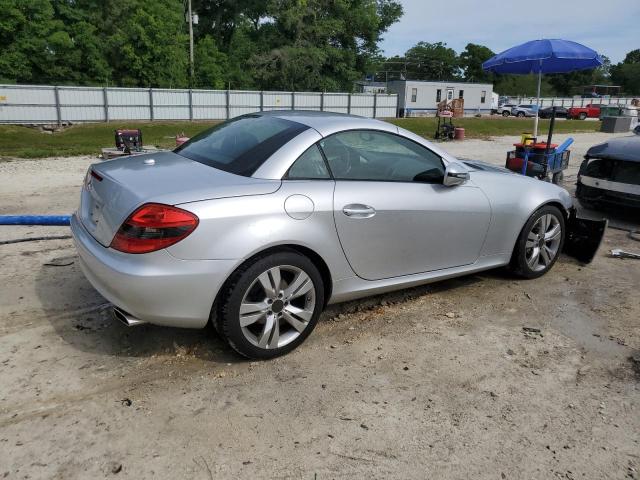 WDBWK58F59F196777 - 2009 MERCEDES-BENZ SLK 350 SILVER photo 3