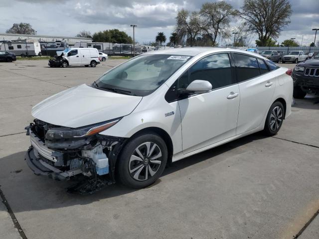 JTDKARFP4H3062249 - 2017 TOYOTA PRIUS PRIM WHITE photo 1