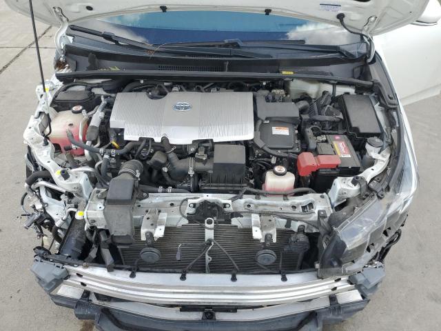 JTDKARFP4H3062249 - 2017 TOYOTA PRIUS PRIM WHITE photo 11