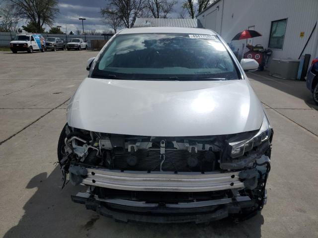 JTDKARFP4H3062249 - 2017 TOYOTA PRIUS PRIM WHITE photo 5