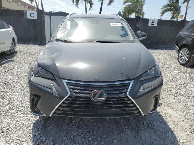 JTJDARBZ1M2186041 - 2021 LEXUS NX 300 BASE შავი ფოტო 5