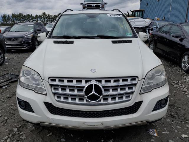 4JGBB8GB4BA670300 - 2011 MERCEDES-BENZ ML 350 4MATIC WHITE photo 5