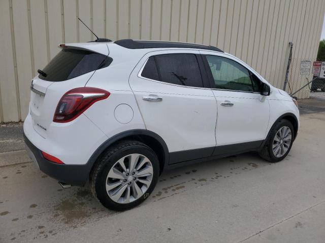 KL4CJASB4JB554124 - 2018 BUICK ENCORE PREFERRED WHITE photo 3