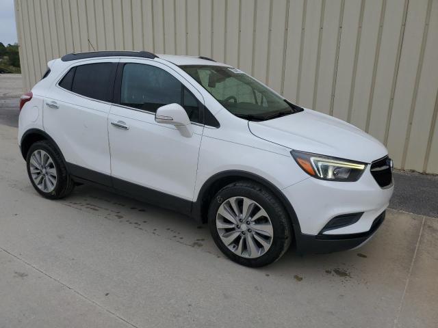 KL4CJASB4JB554124 - 2018 BUICK ENCORE PREFERRED WHITE photo 4