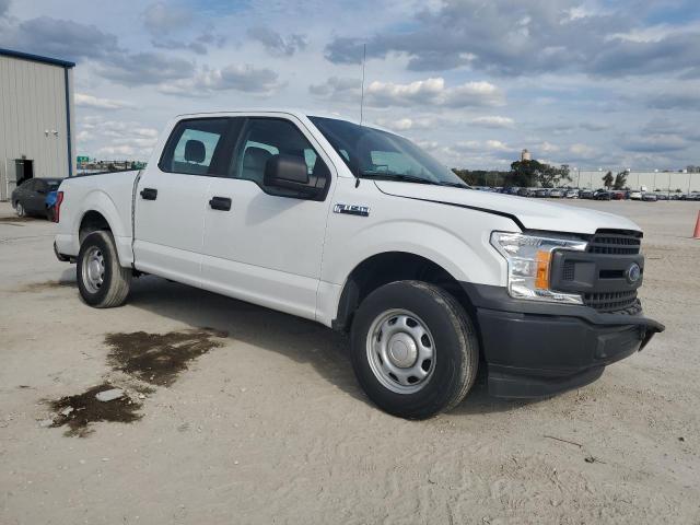 1FTEW1CB4JFE78945 - 2018 FORD F150 SUPERCREW WHITE photo 4