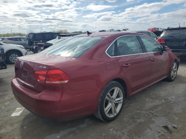 1VWBV7A30FC080738 - 2015 VOLKSWAGEN PASSAT SE RED photo 3