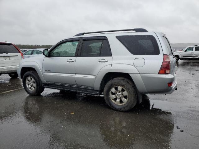 JTEBU14R538004655 - 2003 TOYOTA 4RUNNER SR5 SILVER photo 2