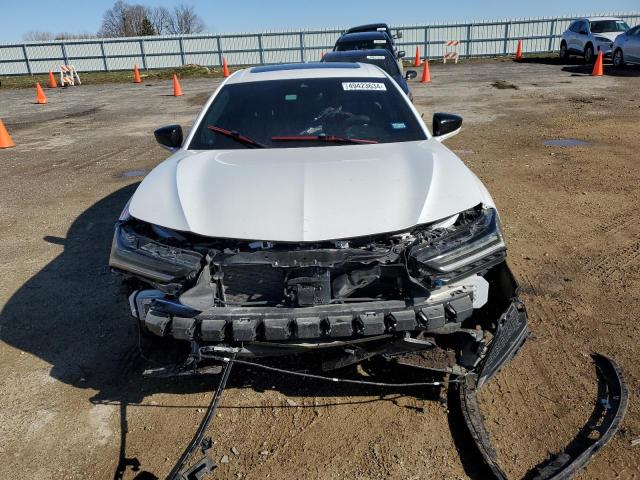 19UUB6F57NA003692 - 2022 ACURA TLX TECH A WHITE photo 5