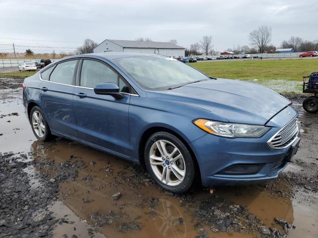 3FA6P0HD9JR192927 - 2018 FORD FUSION SE BLUE photo 4