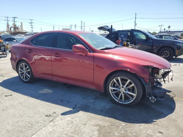 JTHBK262X85069136 - 2008 LEXUS IS 250 RED photo 4