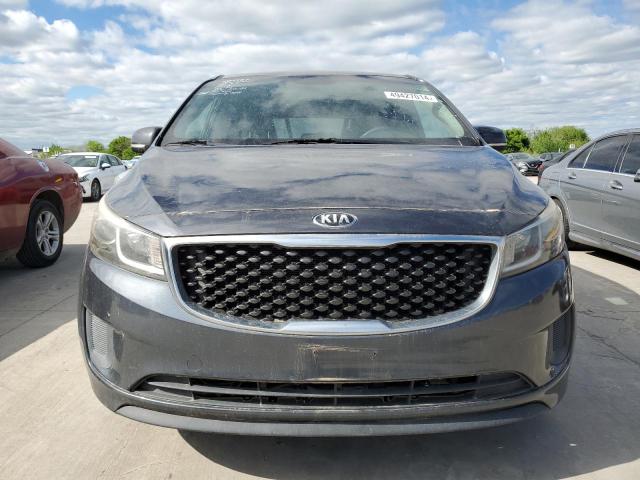 KNDMB5C16G6084586 - 2016 KIA SEDONA LX GRAY photo 5