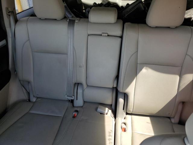 5TDKKRFH5GS156188 - 2016 TOYOTA HIGHLANDER XLE GRAY photo 10