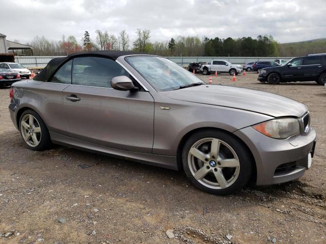 WBAUN7C53BVM24942 - 2011 BMW 135 I GRAY photo 4