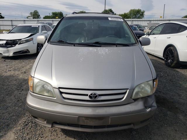 4T3ZF13C42U420425 - 2002 TOYOTA SIENNA LE SILVER photo 5