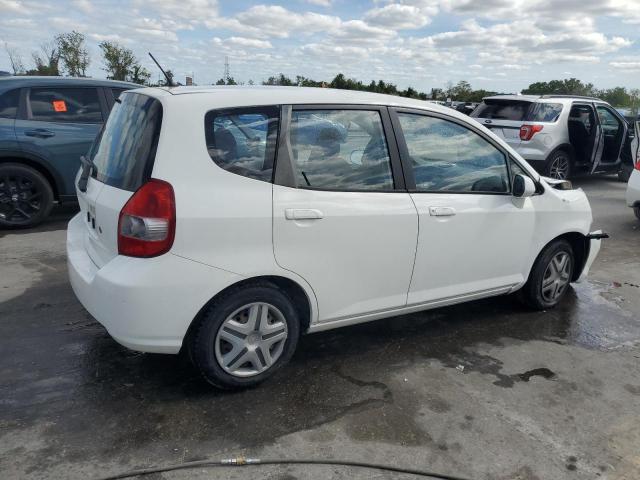 JHMGD38497S068645 - 2007 HONDA FIT WHITE photo 3