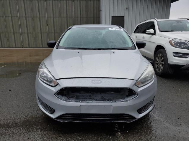 1FADP3E27GL223546 - 2016 FORD FOCUS S SILVER photo 5