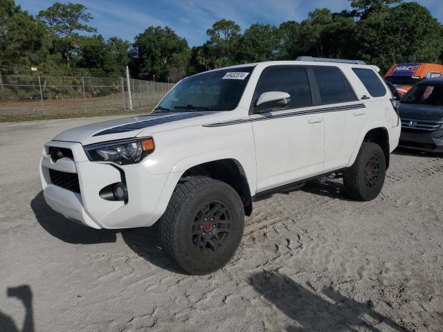 2018 TOYOTA 4RUNNER SR5, 