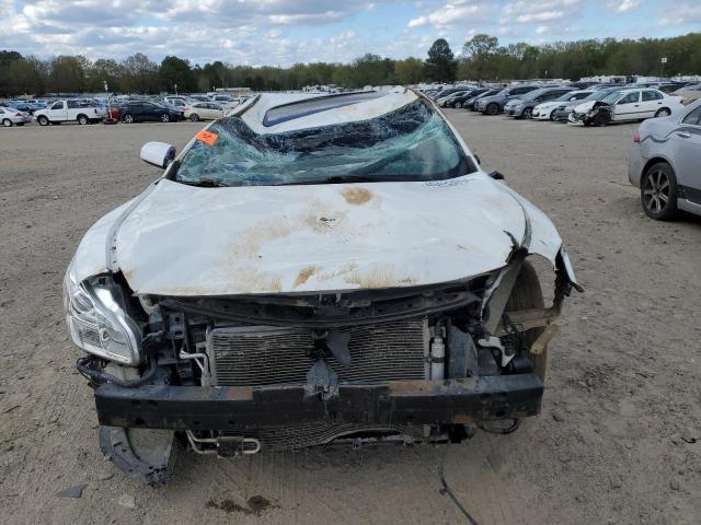 1N4AA5AP3AC816622 - 2010 NISSAN MAXIMA S WHITE photo 5