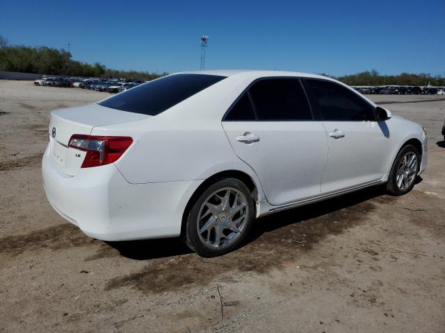 4T4BF1FK4CR267873 - 2012 TOYOTA CAMRY BASE WHITE photo 3