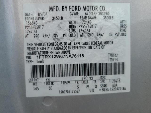 1FTRX12W67NA76118 - 2007 FORD F150 SILVER photo 12