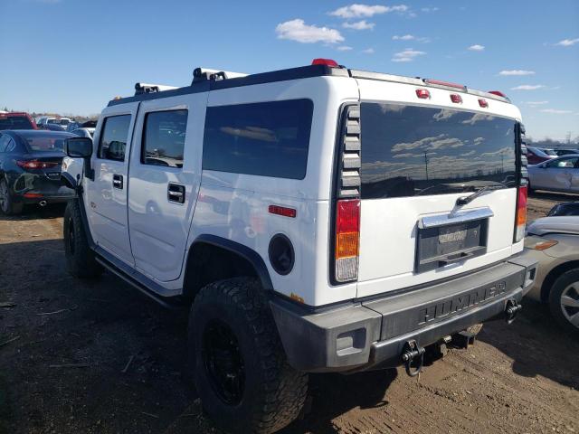 5GRGN23U44H119637 - 2004 HUMMER H2 WHITE photo 2